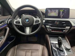 BMW 5 Series 530Li Premier M Sport Package - ფოტო 13