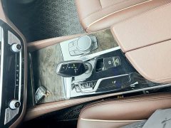 BMW 5 Series 525Li M Sport Package - ფოტო 8