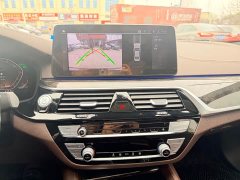 BMW 5 Series 525Li M Sport Package - ფოტო 9