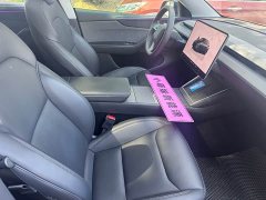 Tesla Model Y Rear-Wheel Drive - ფოტო 13