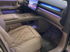 NIO ES8 Six-Seat Executive Luxury Edition - ფოტო 3
