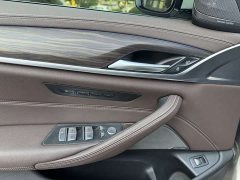 BMW 5 Series 530Li Luxury Edition Premium Package - ფოტო 12