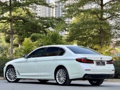 BMW 5 Series 530Li Luxury Edition Premium Package - ფოტო 3