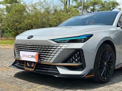 Changan UNI-V 1.5T Sport Edition - ფოტო 11