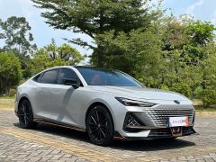 Changan UNI-V 1.5T Sport Edition - ფოტო 3