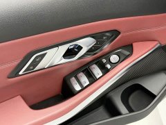 BMW 3 Series 320i M Sport Package - ფოტო 10