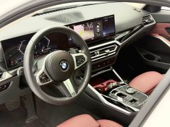 BMW 3 Series 320i M Sport Package - ფოტო 11