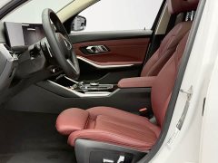 BMW 3 Series 320i M Sport Package - ფოტო 9