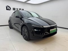 Tesla Model Y Rear-Wheel Drive - ფოტო 3