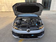 Volkswagen Golf 2025 300TSI R-Line - ფოტო 18