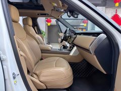 Land Rover Range Rover 3.0 L6 400PS Prestige Seven-Seat Extended Wheelbase - ფოტო 10