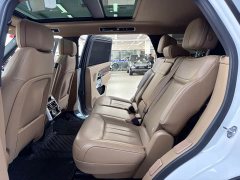 Land Rover Range Rover 3.0 L6 400PS Prestige Seven-Seat Extended Wheelbase - ფოტო 11