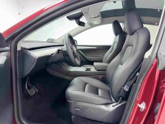 Tesla Model Y Rear-Wheel Drive - ფოტო 4