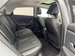 Hyundai Elantra 1.5L CVT Luxury - ფოტო 10