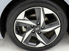 Hyundai Elantra 1.5L CVT Luxury - ფოტო 7
