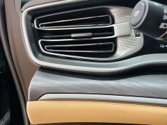 Denza BYD Denza D9 DM-i 1050 Premium - ფოტო 17