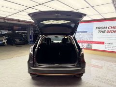 Honda Vezel 1.5L CVT Phantom Night Pioneer Edition - ფოტო 18