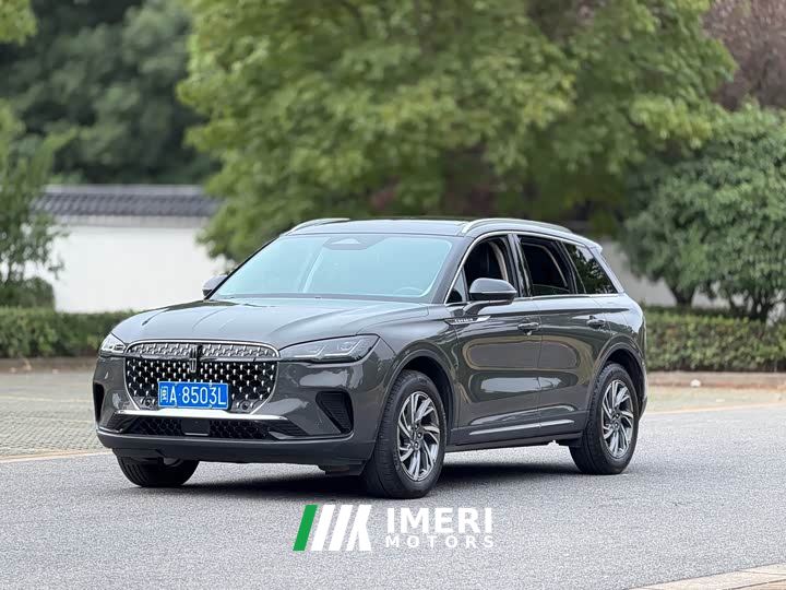 Lincoln Explorer 2.0T Two-Wheel Drive Premium