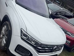 Volkswagen Taos 2021 380TSI AWD Luxury Smart Connected Pro - ფოტო 3