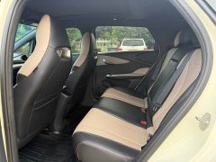 BYD Dolphin 420km Fashion Edition - ფოტო 5