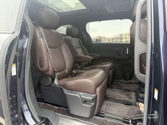 Toyota Sienna 2021 2.5L Hybrid Platinum Edition - ფოტო 11