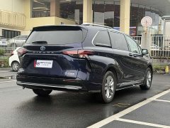 Toyota Sienna 2021 2.5L Hybrid Platinum Edition - ფოტო 8