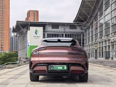 Xiaomi YU7 Four-Wheel Drive Max Edition - ფოტო 6