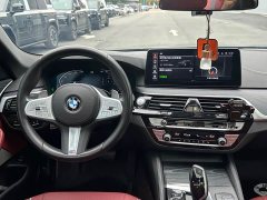 BMW 5 Series 530Li Premier M Sport Package - ფოტო 9