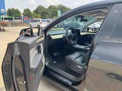 Tesla Model Y Facelift Rear-Wheel Drive - ფოტო 4