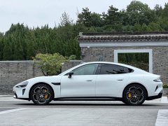 Xiaomi SU7 Rear-Wheel Drive Standard Edition - ფოტო 3