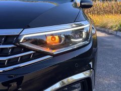 Volkswagen Magotan 2 Million Units Commemorative Edition 330TSI DSG Luxury - ფოტო 10