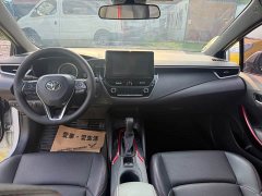 Toyota Corolla 1.8L CVT Sport - ფოტო 8
