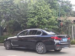 BMW 5 Series 525Li M Sport Package - ფოტო 4