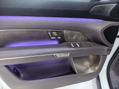 NIO ES8 Six-Seat Executive Luxury Edition - ფოტო 6