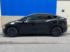 Tesla Model Y Rear-Wheel Drive - ფოტო 10