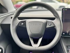 Tesla Model 3 2023 Rear-Wheel Drive - ფოტო 10