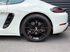Porsche 718 2.0T Automatic - ფოტო 5