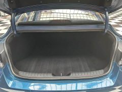 Hyundai Elantra 1.5L CVT Luxury - ფოტო 18