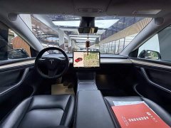Tesla Model Y Standard Range RWD - ფოტო 5