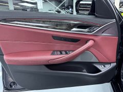 BMW 5 Series 525Li M Sport Package - ფოტო 12