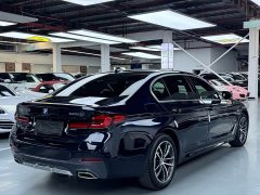 BMW 5 Series 525Li M Sport Package - ფოტო 13