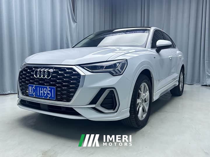 Audi Q3 Sportback 35 TFSI Entry-level - ავტომობილი ჩინეთიდან