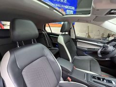 Volkswagen Golf 2021 280TSI DSG Pro - ფოტო 17