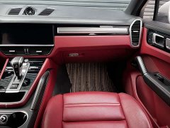 Porsche Cayenne Coupé 3.0T Platinum - ფოტო 14