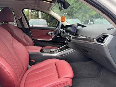 BMW 3 Series 325Li M Sport Package - ფოტო 19