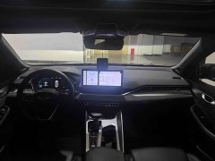 Geely Xingrui 2.0T Diesel Exclusive Cyan Green Edition - ფოტო 6