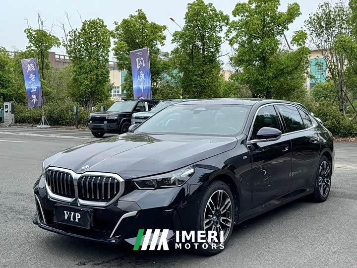 BMW 5 Series 525Li M Sport Package