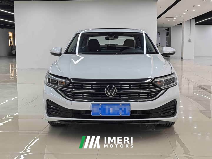 Volkswagen Sagitar 300TSI DSG Excellence Edition - ავტომობილი ჩინეთიდან
