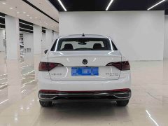 Volkswagen Sagitar 300TSI DSG Excellence Edition - ფოტო 4
