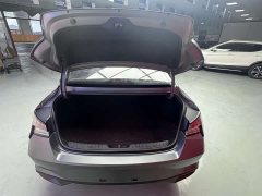 Hyundai Elantra 1.5L CVT 20th Anniversary Edition - ფოტო 15